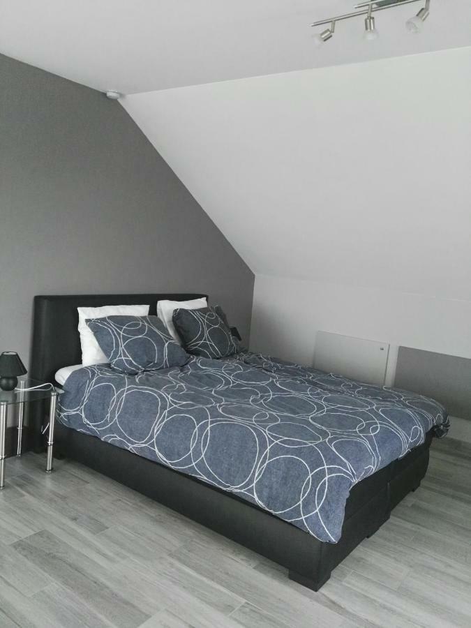 Guesthouse Sisa Верне Екстер'єр фото